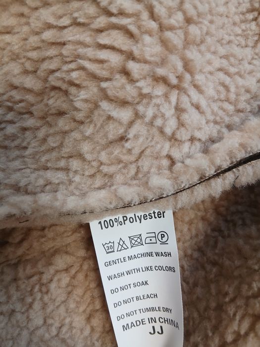 Жіноча куртка / дублянка з текстилю в стилі Zara