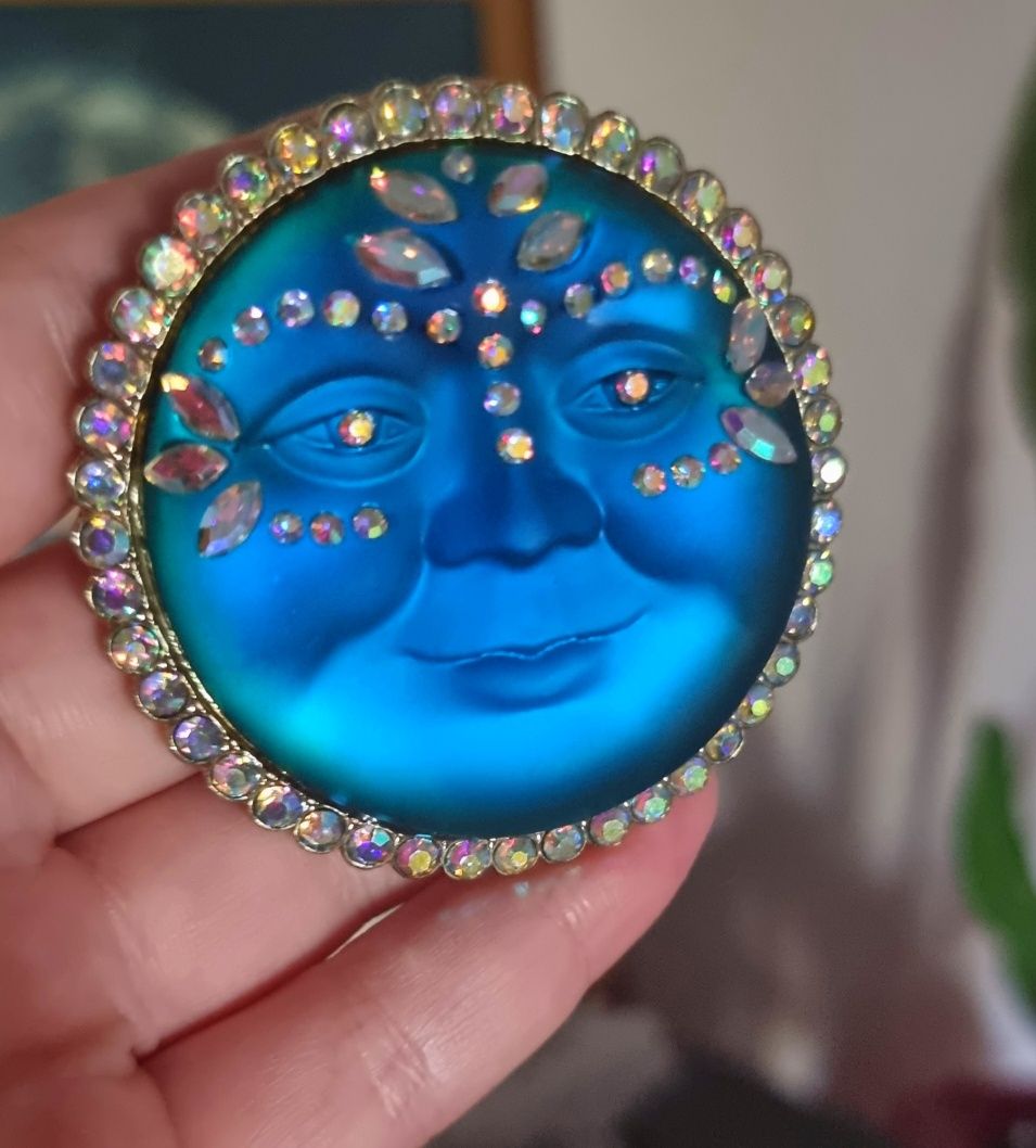 Велика розкішна брошка "Moon Face" " Kirks Folly"