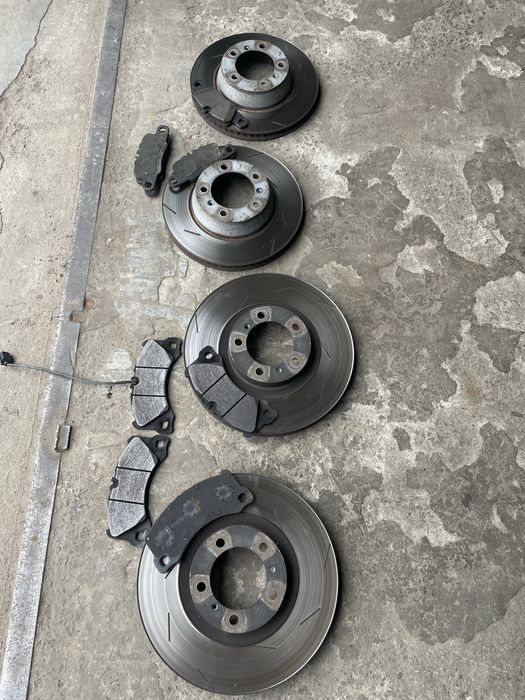 Комплект гальм порше, тормоза порш панамера 4s