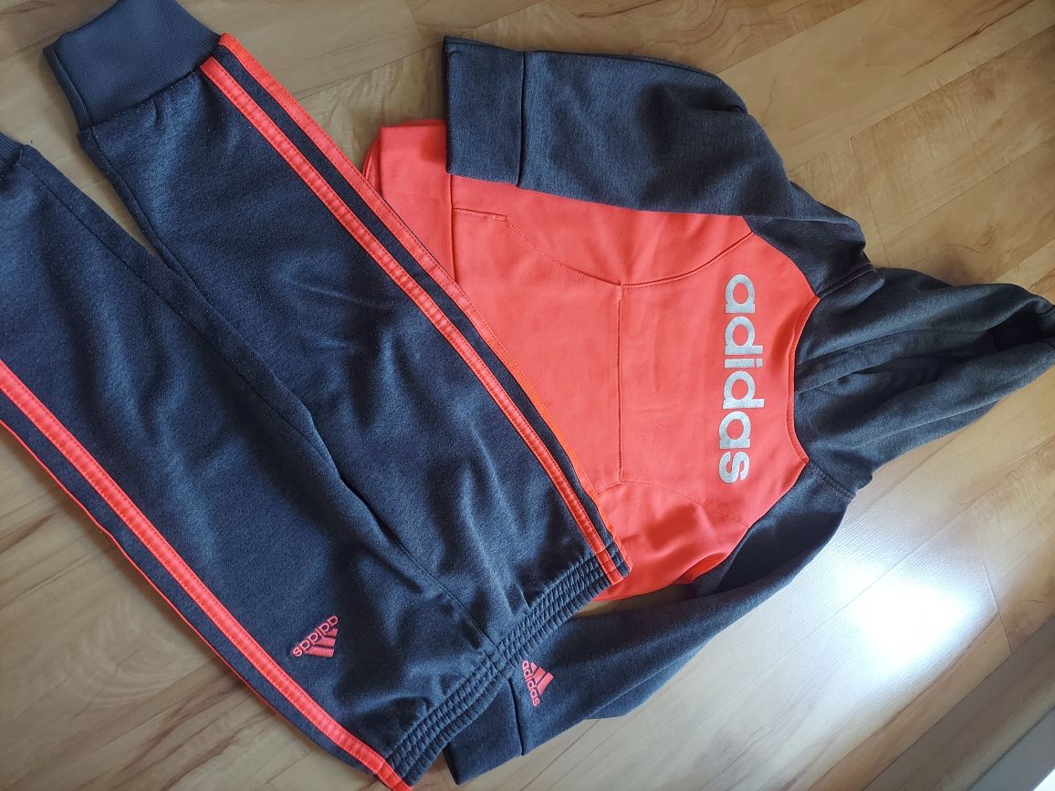 Dres adidas 104 dziewczynka