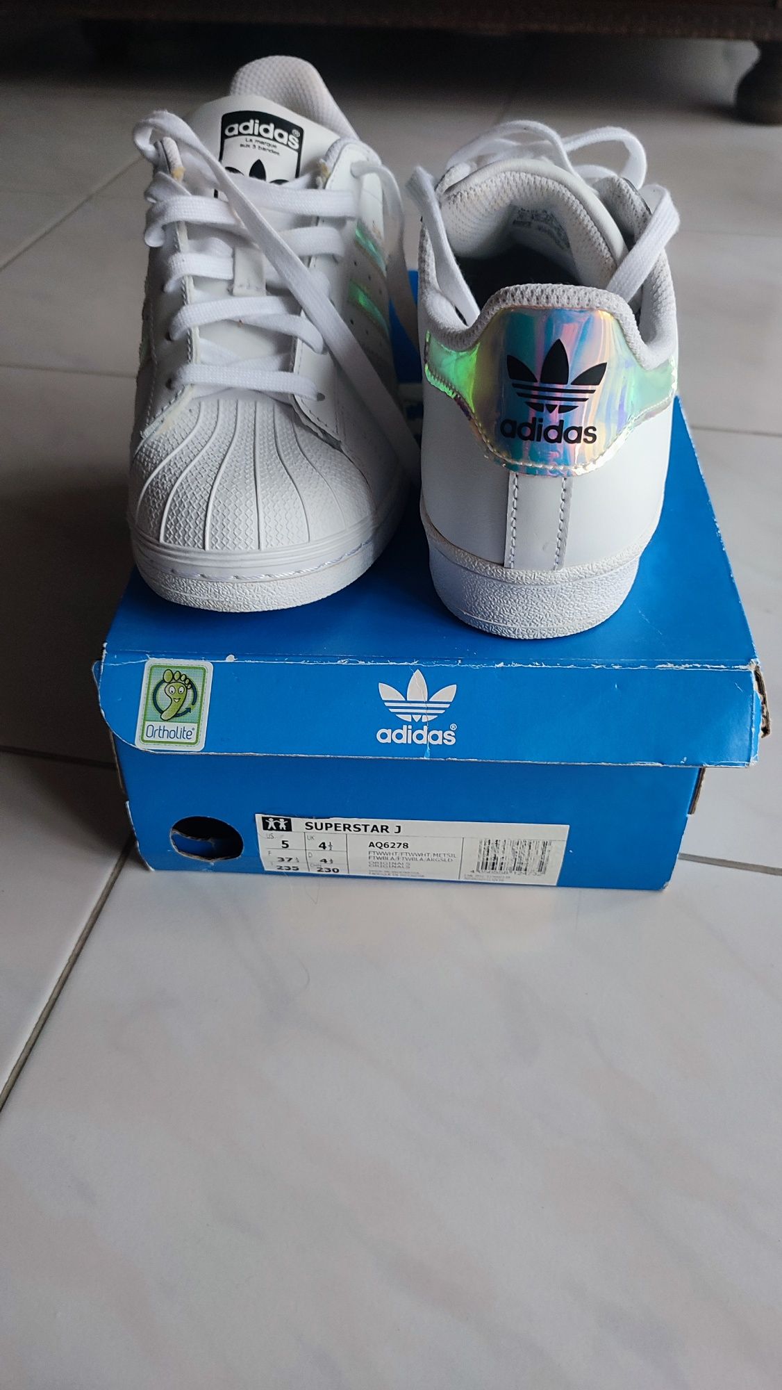 Sapatilhas adidas superstar