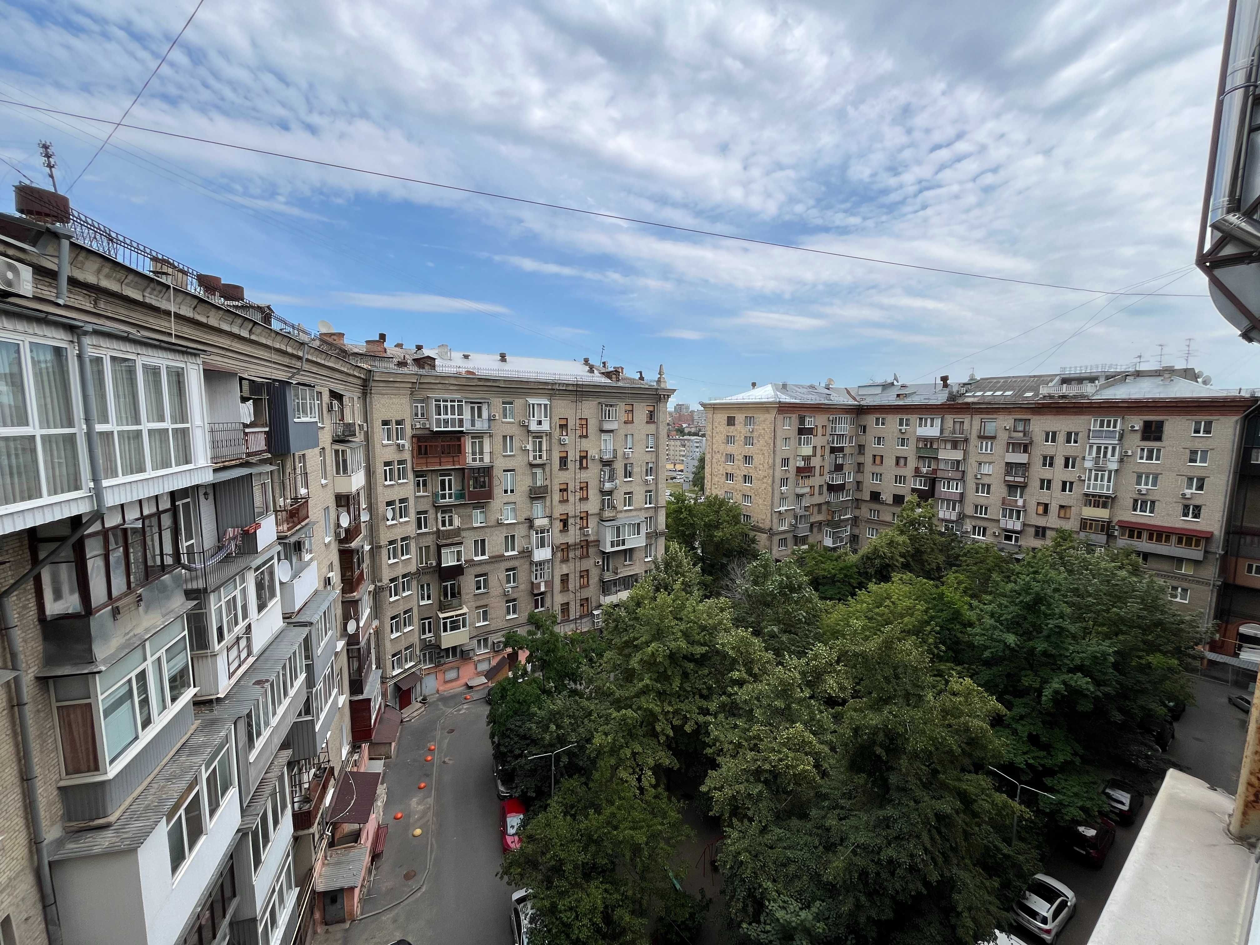 2-кімнатна квартира в центрі подобово