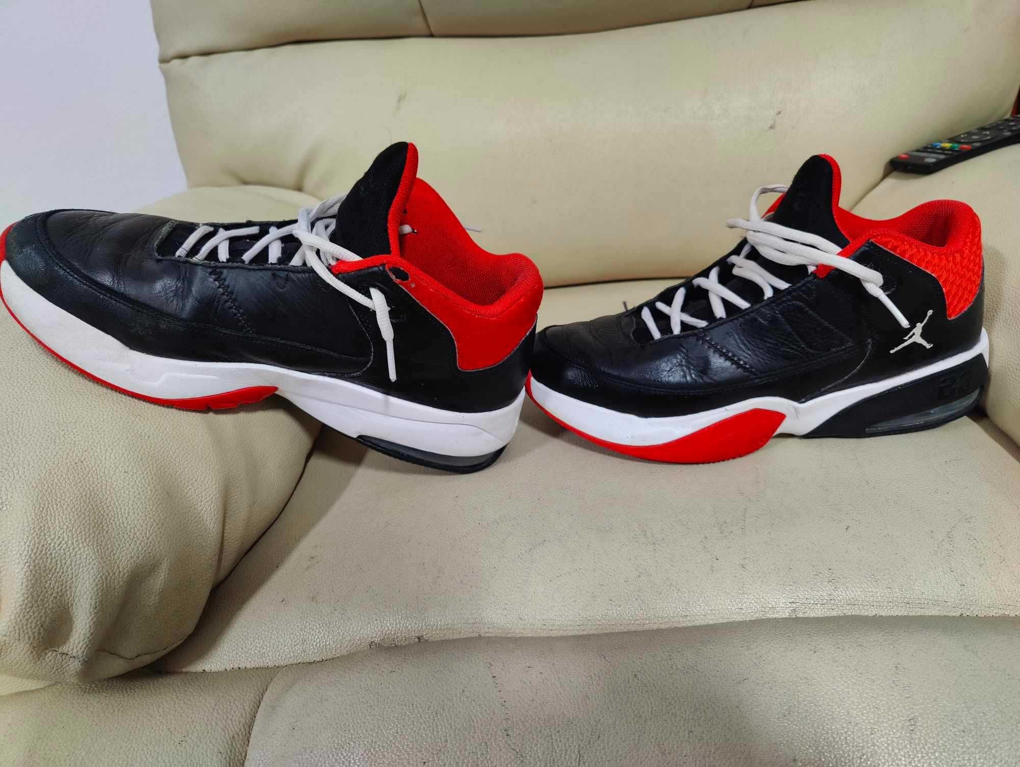 Nike Jordan Max Aura 3 tam. 42.5 excelentes.