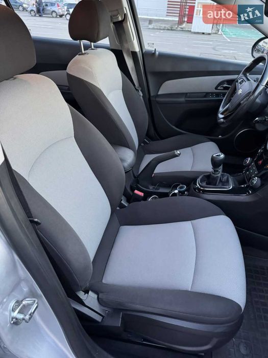 Chevrolet Cruze 2011