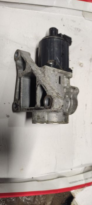 Клапан рециркуляції відпрацьованих газів,egr,ЕГР Mazda CX7 2.2MZR-CD