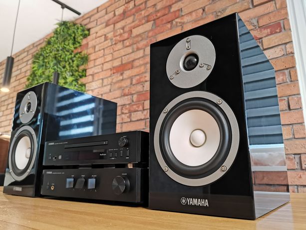 Zestaw stereo Yamaha A 670 / Yamaha CD-NT 670 / NS-BP301