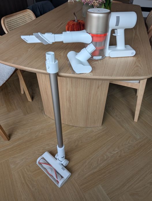 Odkurzacz pionowy Xiaomi G9 plus - jak nowy, użyty dwa razy