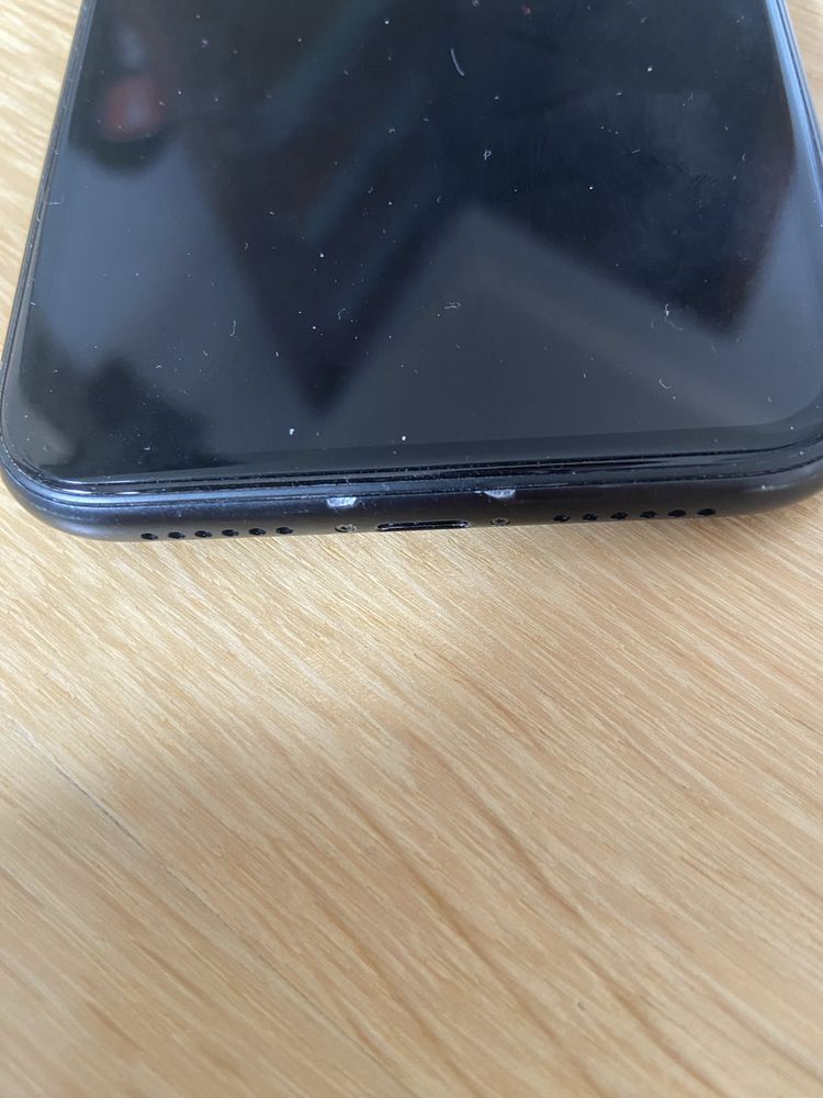Iphone XR 64GB+etui Speck