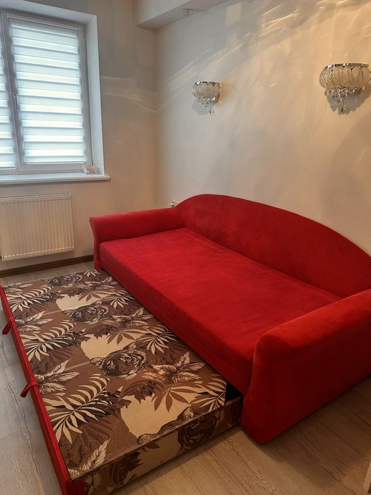 Продам  якісний та комфортний диван-ліжко