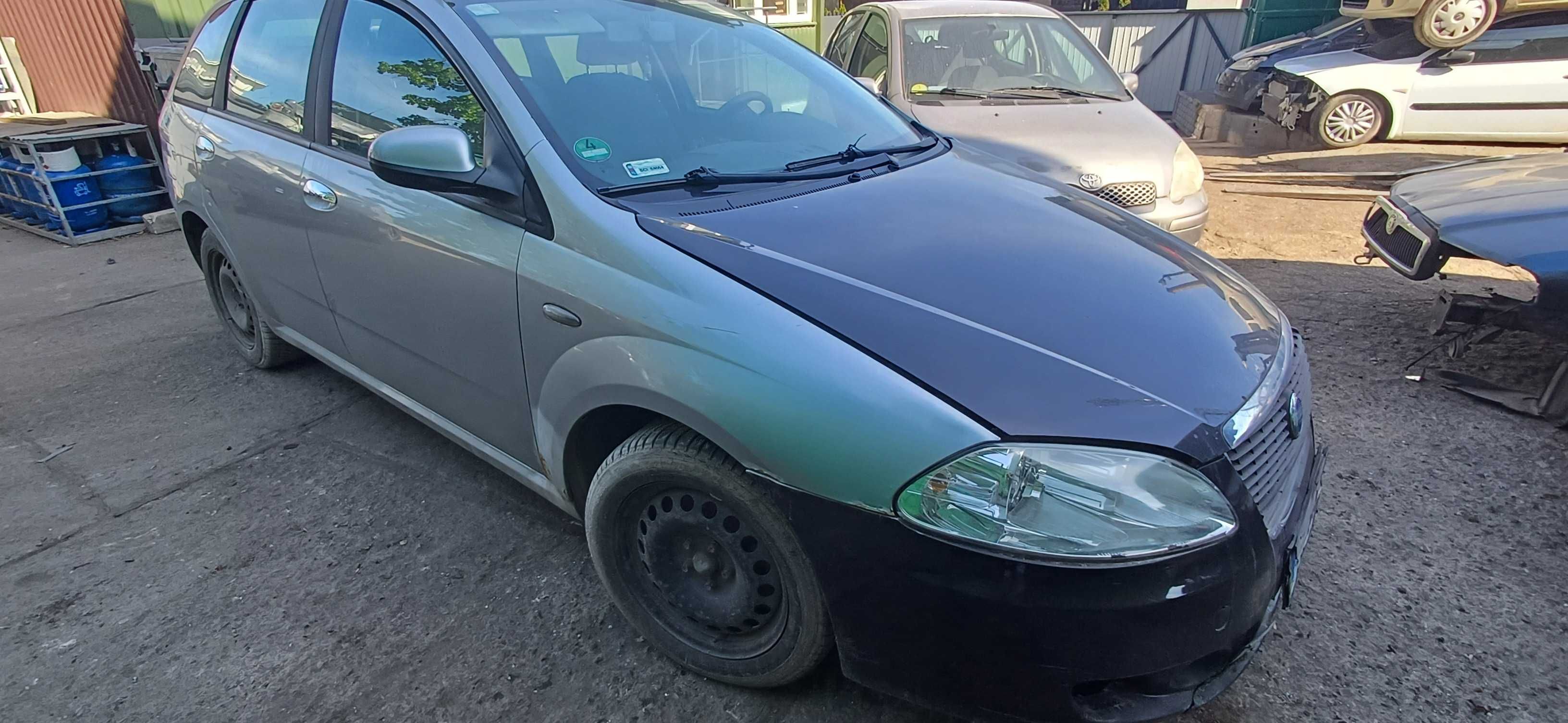 2006 Fiat Croma II 1.9 JTD 150KM 939A2000 kolor 698 Silnik części