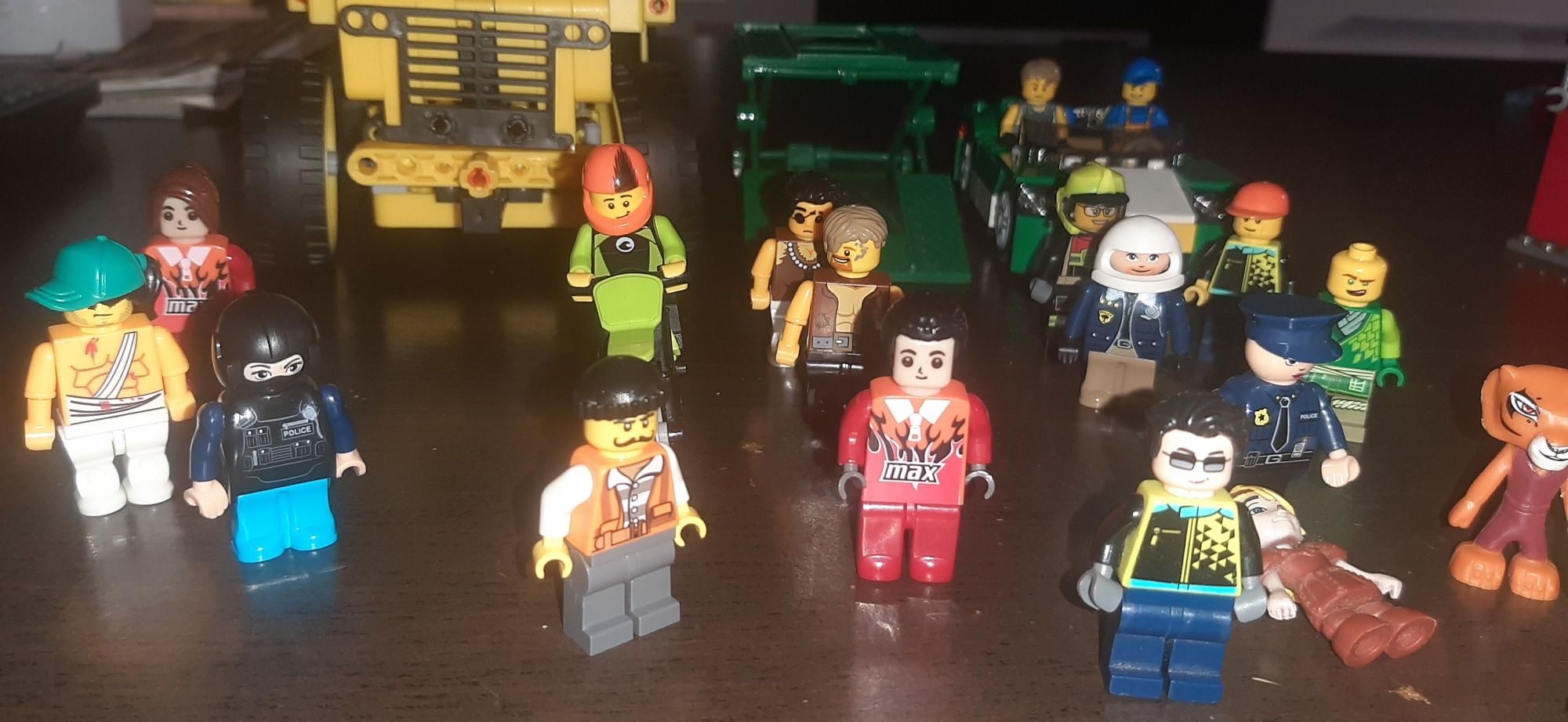 Legos com caixa e sem