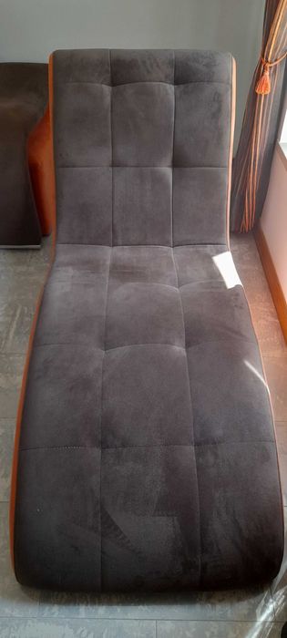 Cadeirão tipo chaise-longue