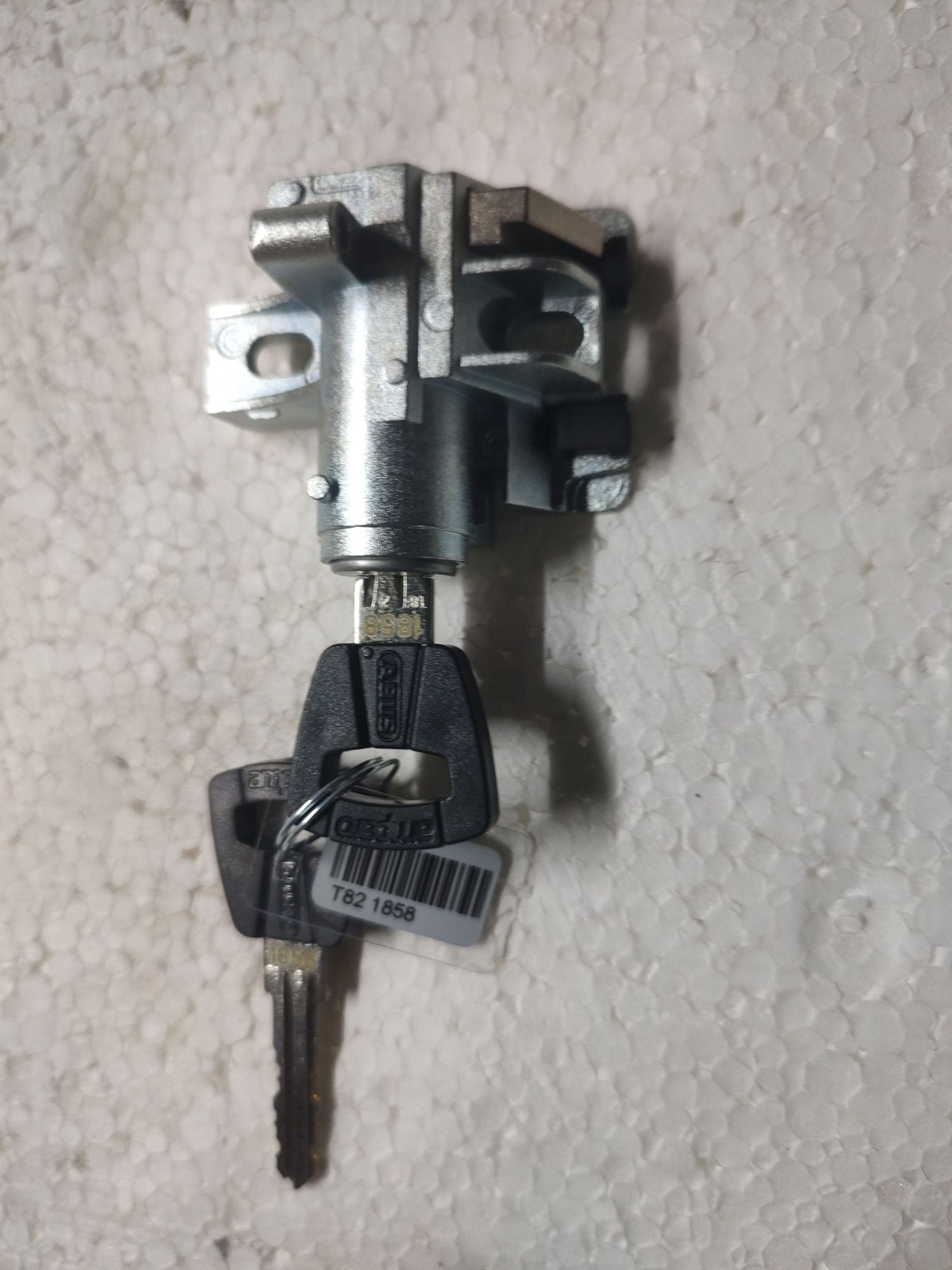 Bosch Zamek do baterii na ramę