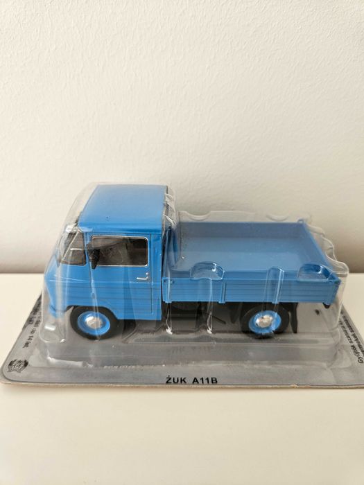 Model Żuk A11B DeAgostini skala 1:43