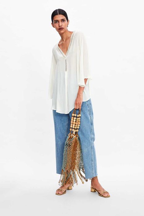 Blusa branca com decote em renda da Zara T: S Nova c/etiqueta