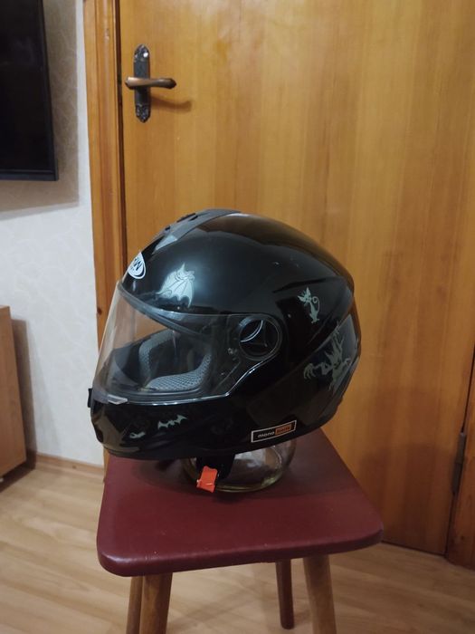 Мото шлем. Размер М