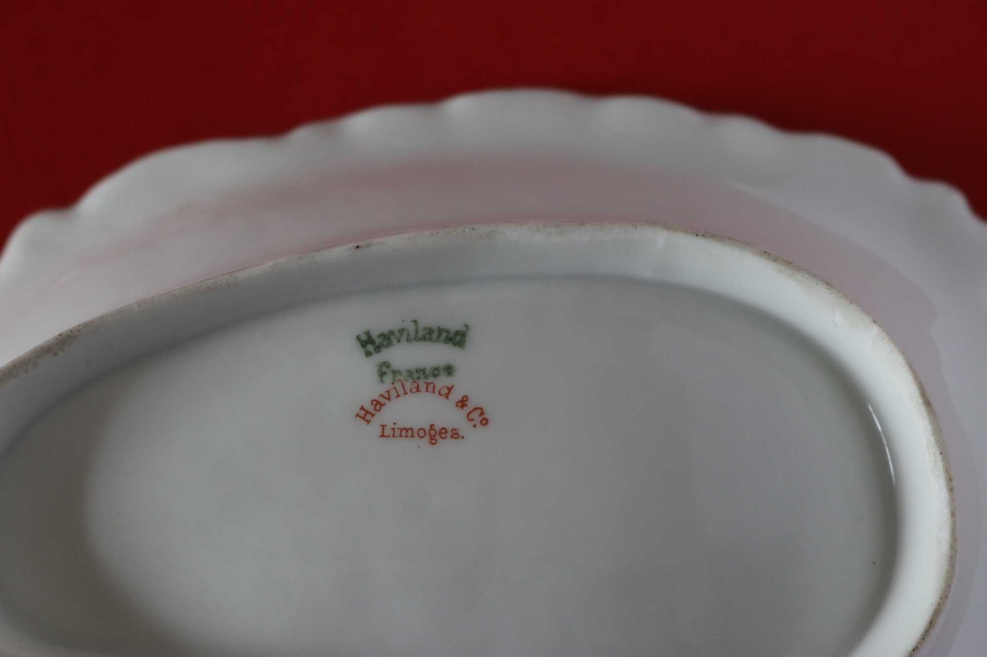 Covilhete serviço de mesa da Casa Real porcelana Limoges