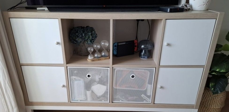 Estante KALLAX com acessórios