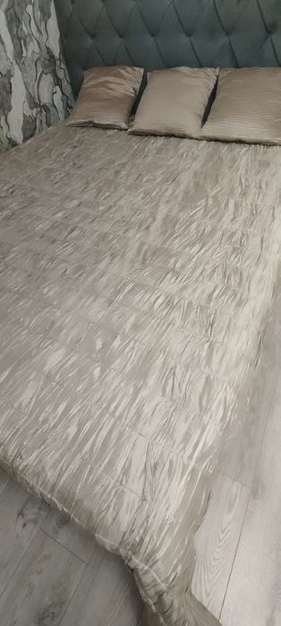 Покривало  2,40на2,60 на велике ліжко