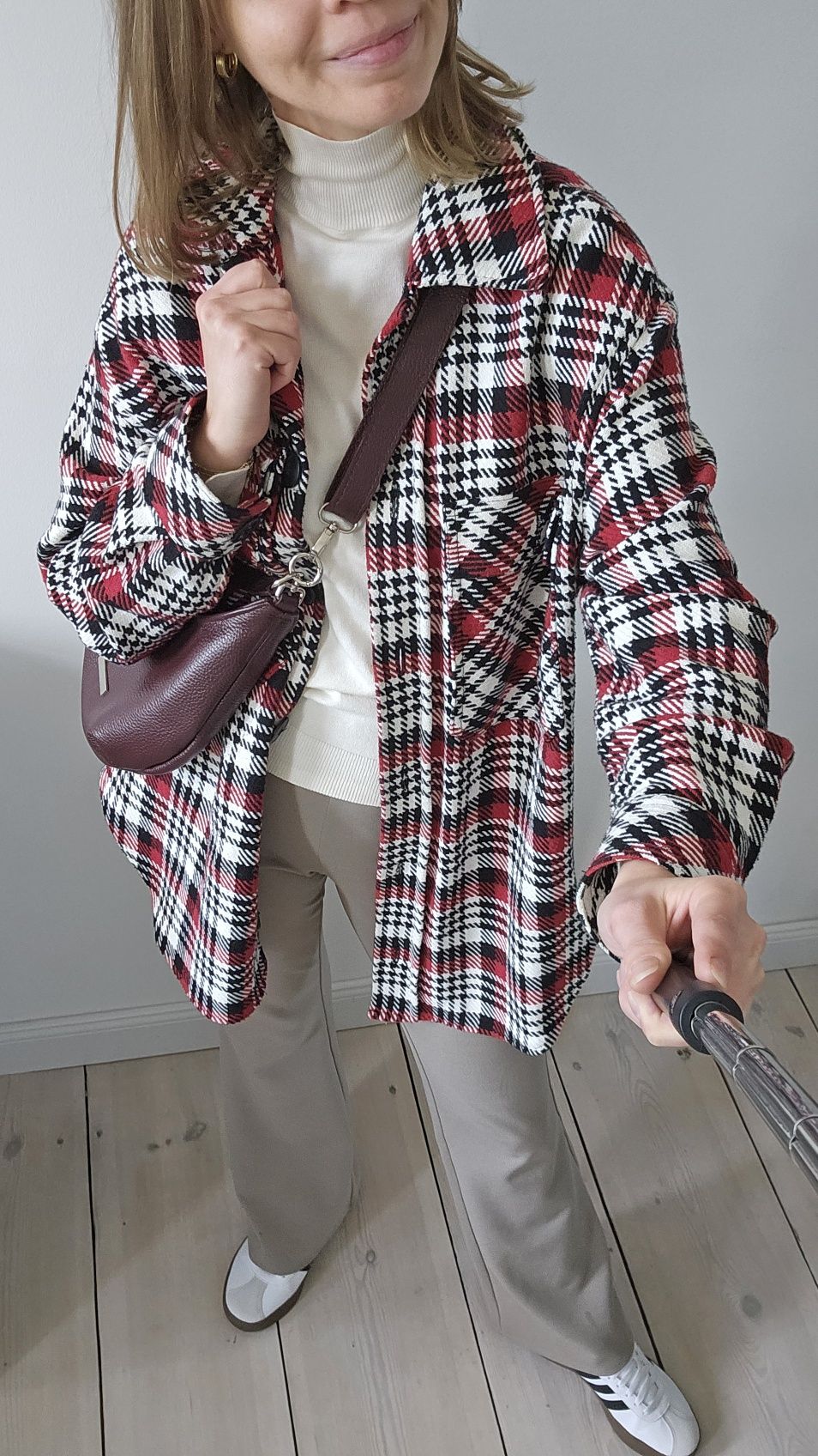 Długa Kurtka katana koszulowa w kratkę S 36 Stradivarius oversize