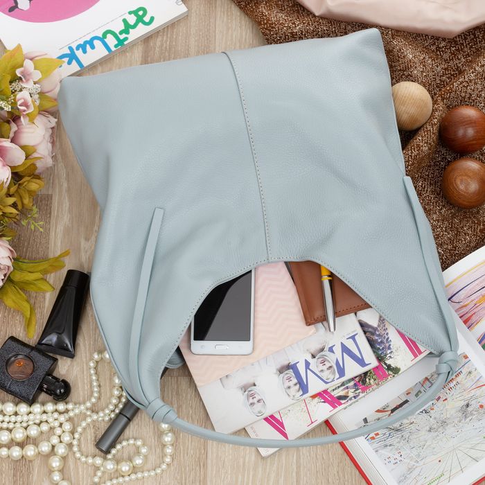 VERA PELLE torebka damska skórzana worek na ramię V665 j.niebieska