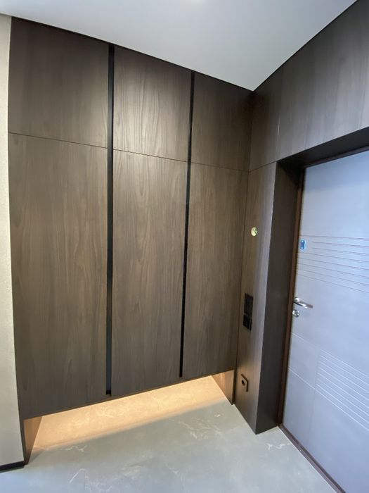 Виготовлення меблів/Меблі під замовлення/Кухні/Шафи