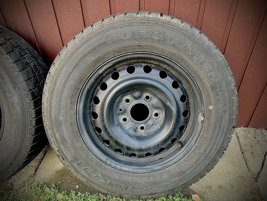 Koła / Opony zimowe FALKEN 225/65/16, Felgi 5x127 (Dodge, Chrysler)