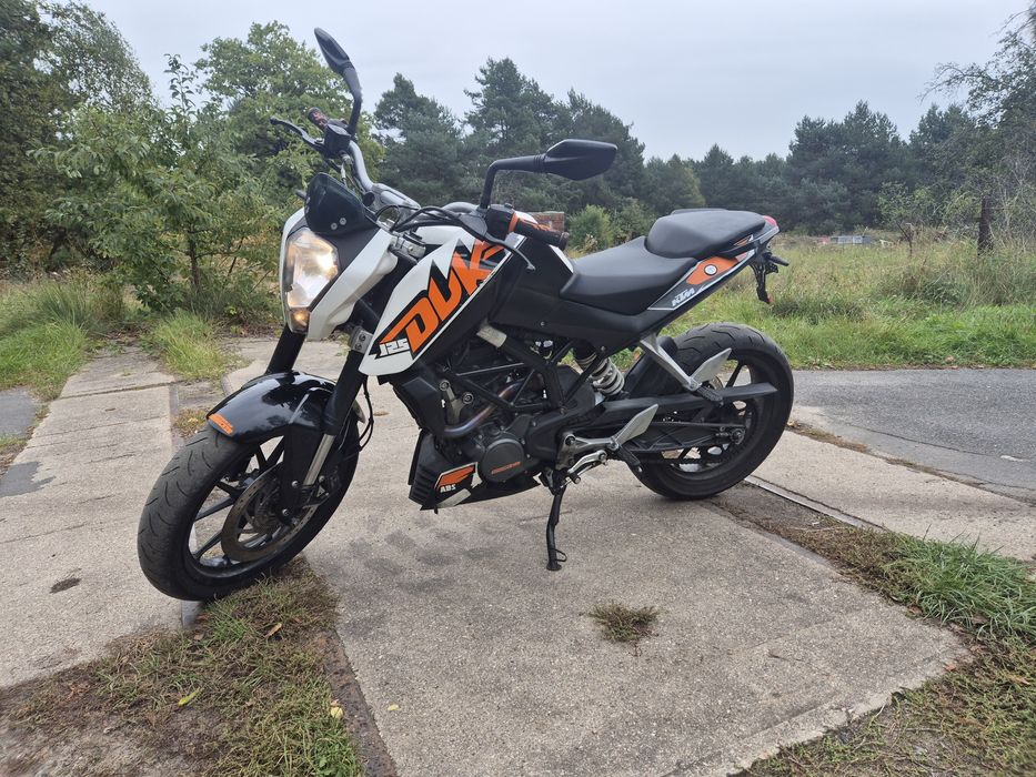 Ktm Duke 125, 2015 rok, ABS. Kat. B