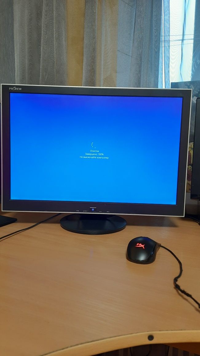 Монитор компьютерный Proview