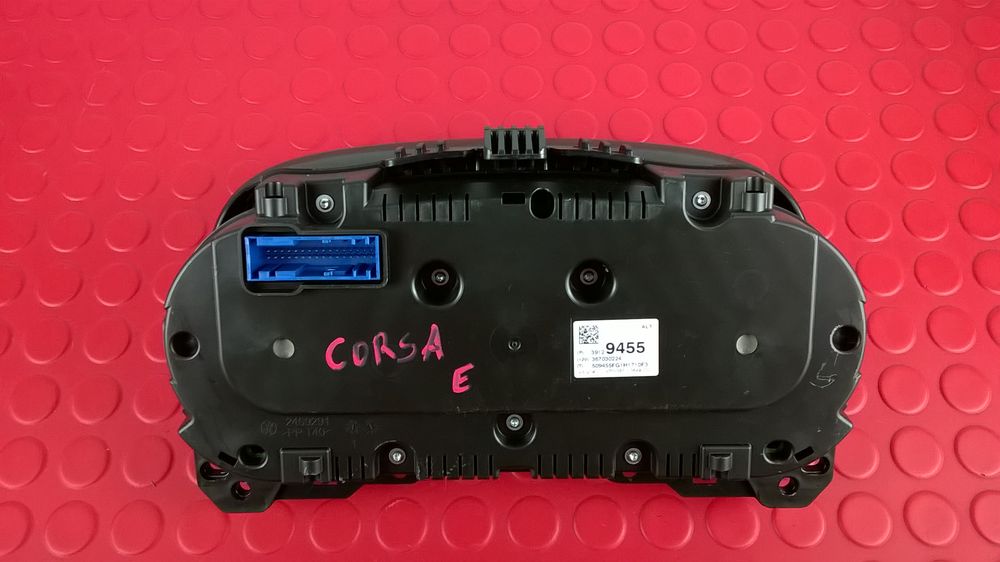 Quadrante - 39129455 / 367030224 / VPHG5F-10849-CC - OPEL CORSA E