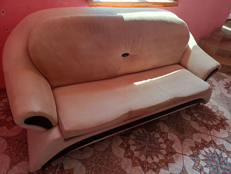 Диван розкладний (французька розкладушка) + два крісла