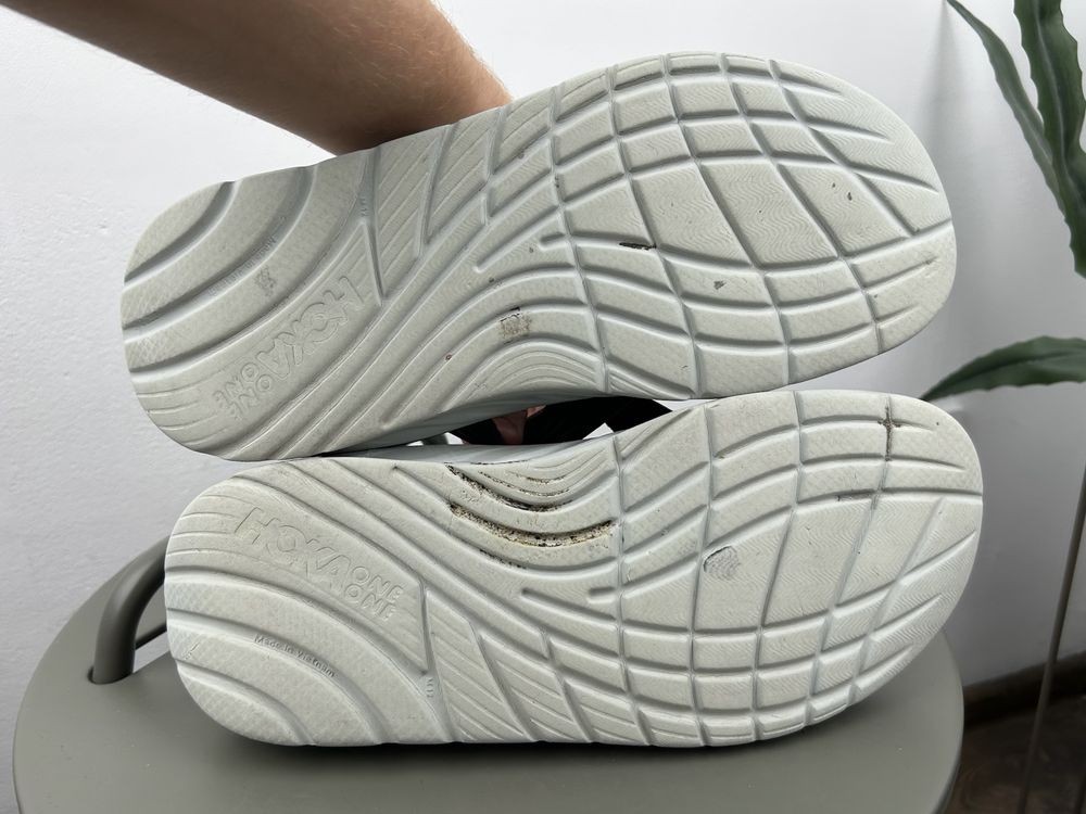 Оригінал! Тапочки шльопки вєтнамки Hoka Refovery Flip 46 розмір 03689