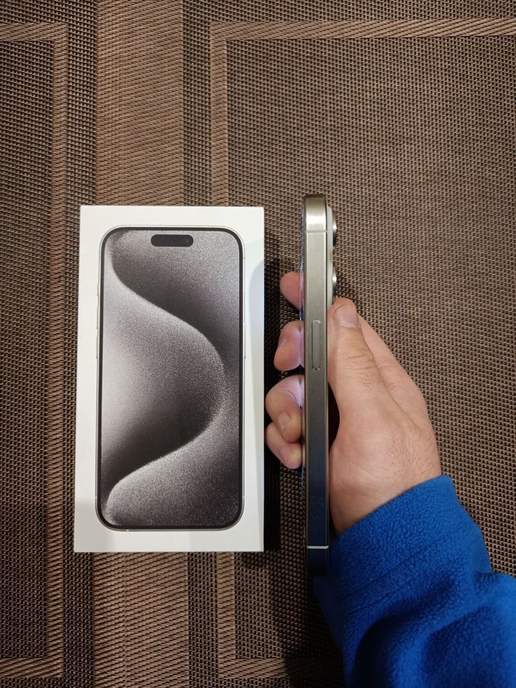 Iphone 15 pro 128gb White Titanium