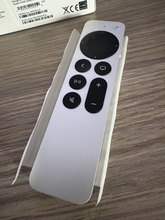 Idealny odtwarzacz multimedialny Apple TV A1625 nowy pilot