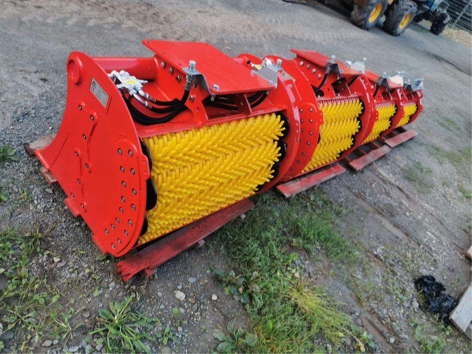 Łyżka przesiewająca PRZESIEWAMY.PL Model 4x85 dla maszyn 4t - 6t