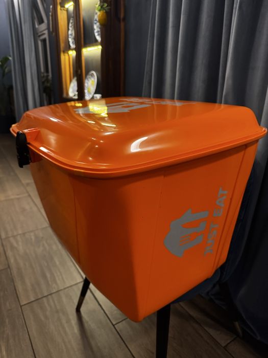 Pojemnik na skuter , torba termiczna ,  dostawa  pyszne