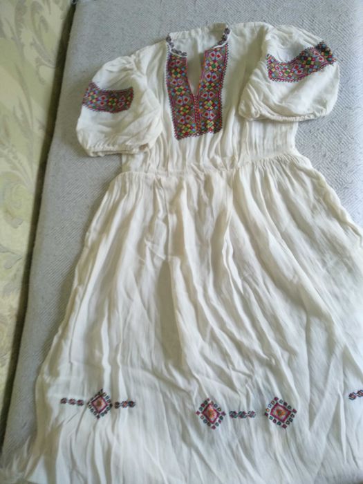 Вишивана сукня старовинна