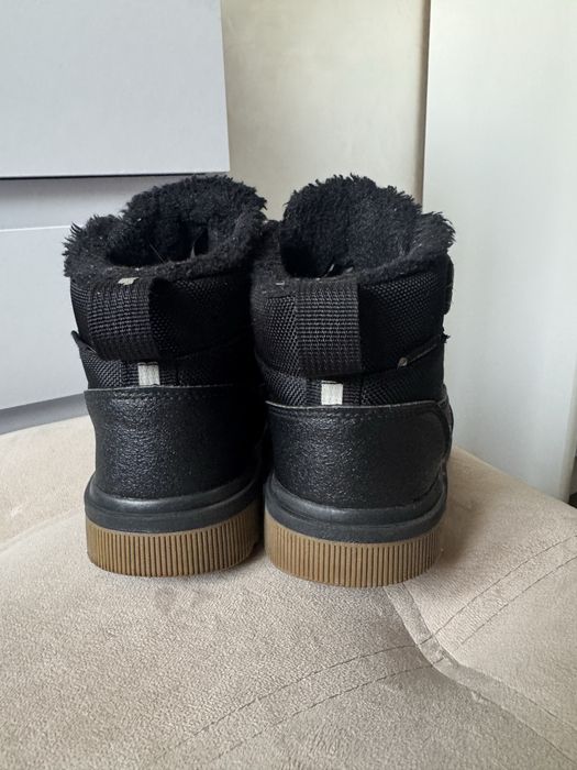Зимове взуття Н/м