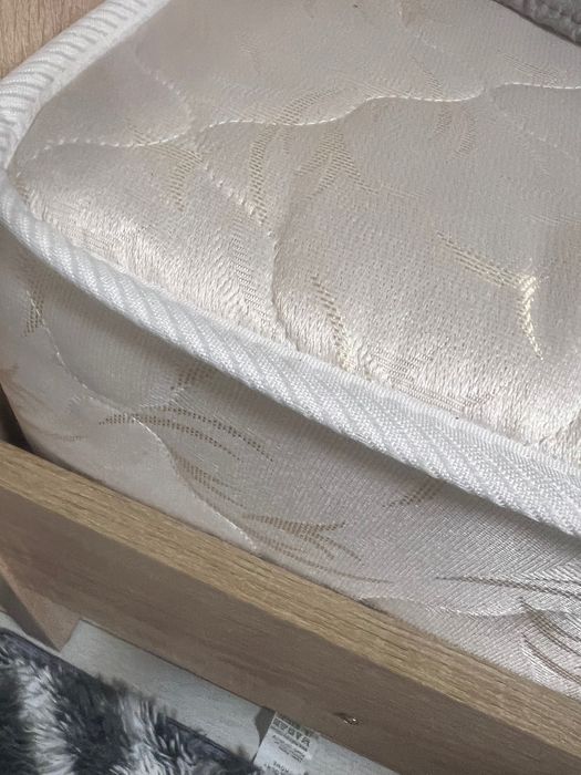 Дитяче ліжко двоярусне + 2 матраси