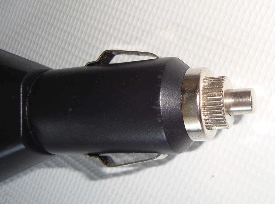 Автоадаптер к FM трансмиттеру Belkin Tunecast II  12В 0.5А 3.5х1.3 мм.