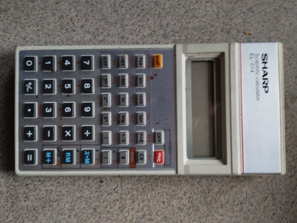 Kalkulator vintage Sharp el-514