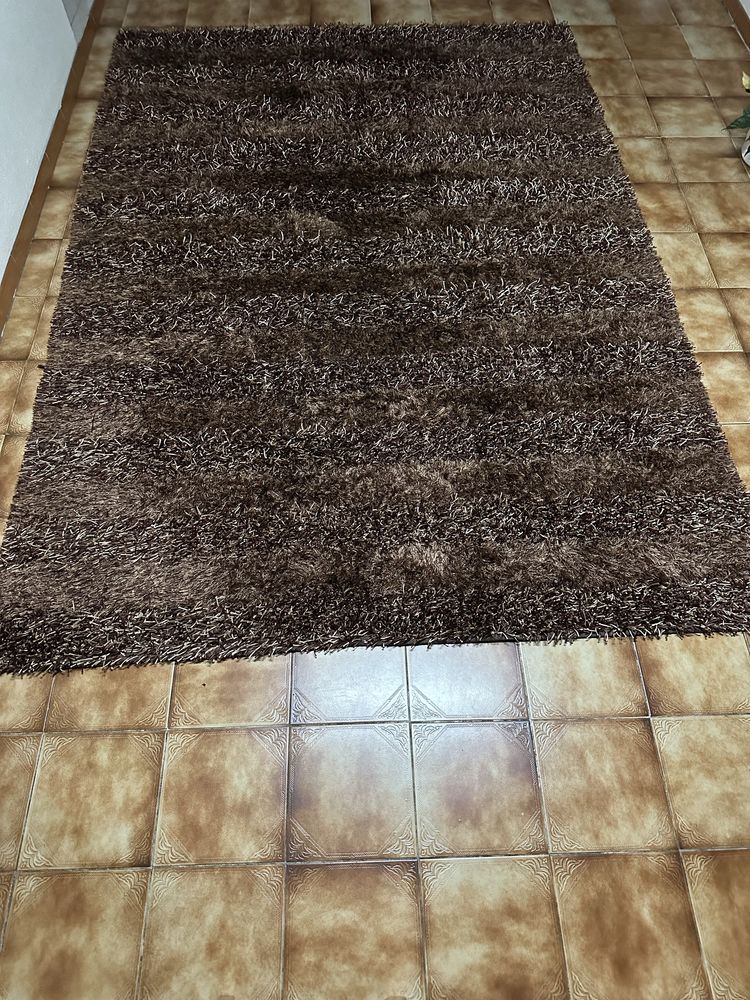 Tapete em tons de castanho 2,20x3,30