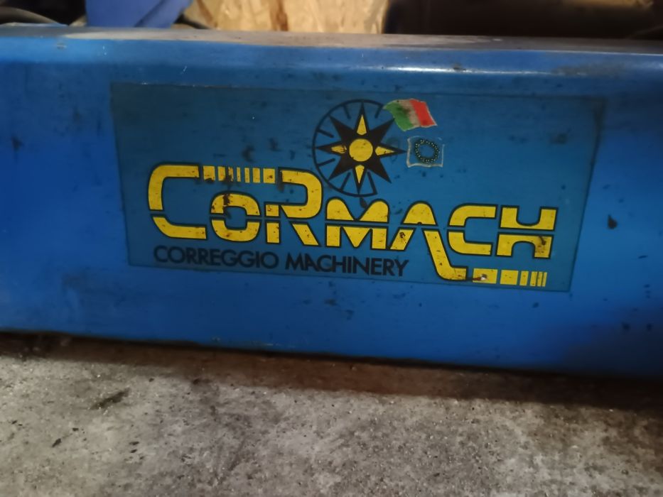 Montażownica opon ciężarowych 26" CORMACH