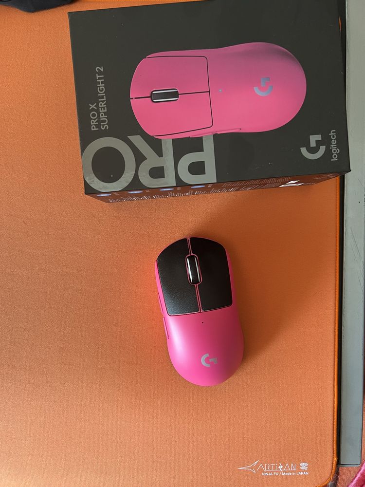 Logitech g pro x superlight 2 magenta