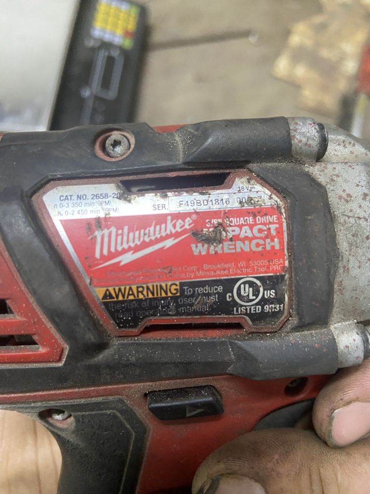 Гайковерт  Milwaukee м18