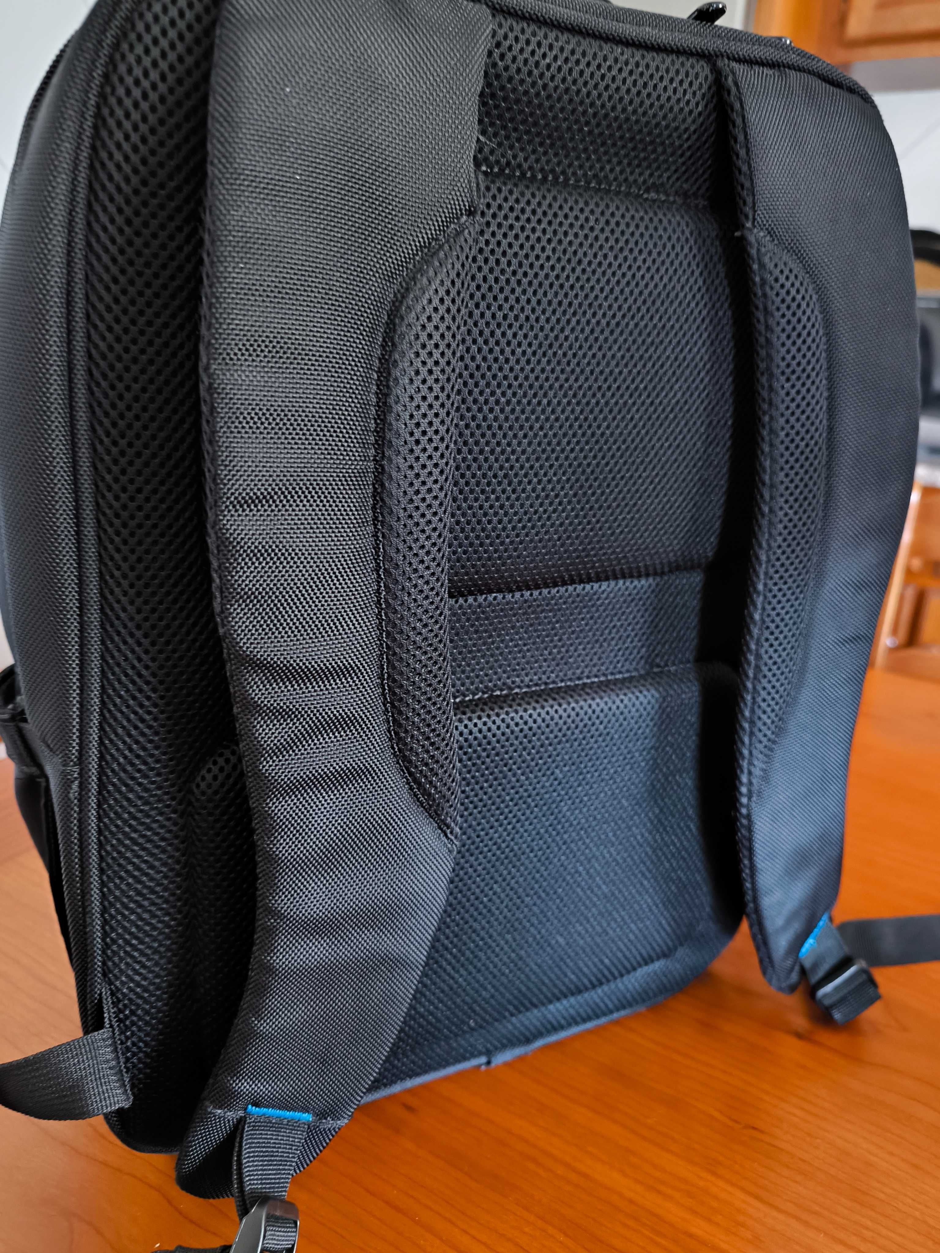 Mochila p/ Portátil 15,6" Marca HP