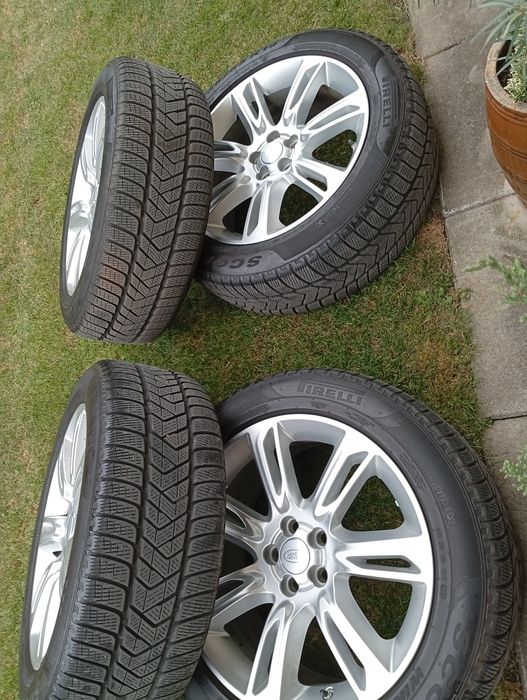 Orginalne Koła  Opony Felgi  komplet zima 235/55/19 Range Rover Evoque