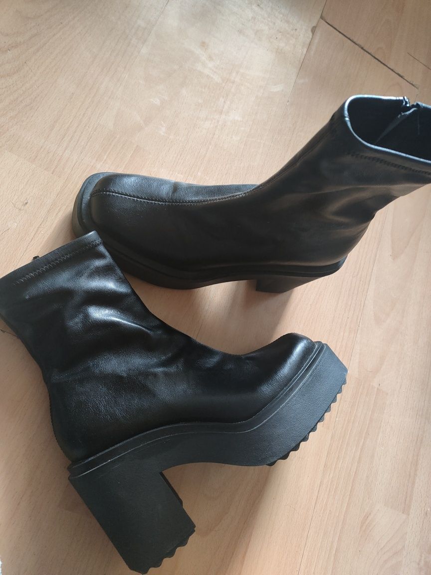 Czarne buty z h&m