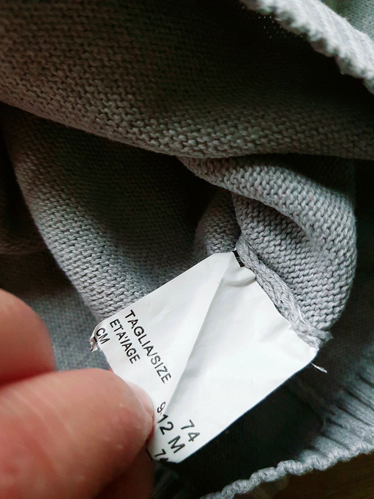 Bluza swetr Beneton dla chłopca orygilny z Londynu R.74 stan igla.