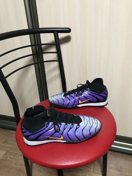 Сороконіжки  Nike air zoom р41-26 см